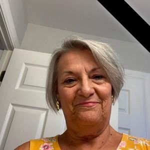 Meet your Posher, Lynne